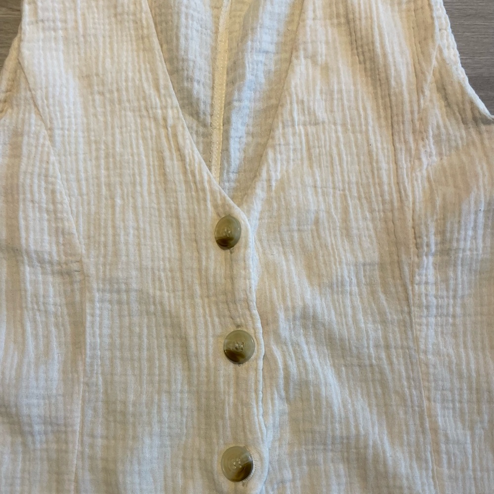 Rhythm Cream Jumpsuit Romper - 100% cotton - soft muslin - Picture 3 of 4